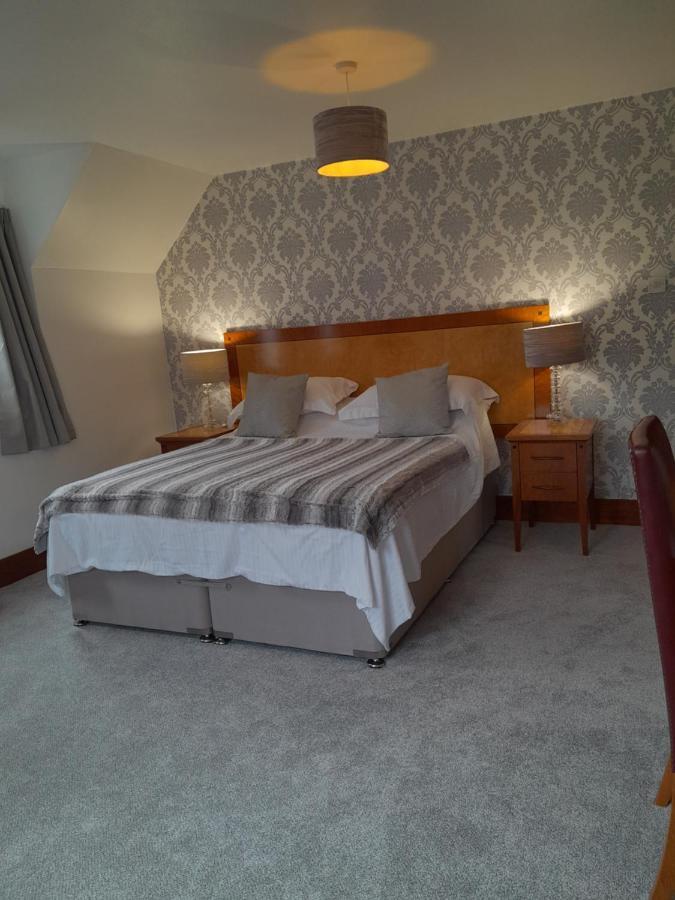 Sadlers Guest House Wokingham Exterior foto